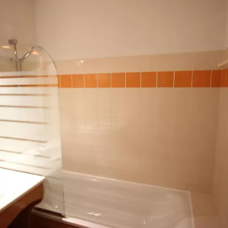 2 Pieces Sud Proche Pistes - Fr-1-549-125 Apartment Chamrousse